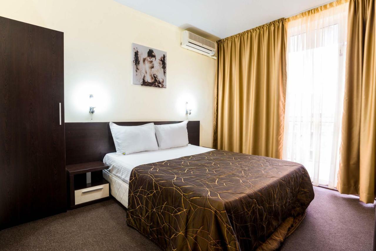 Hotel Yanis Lozenec Kültér fotó
